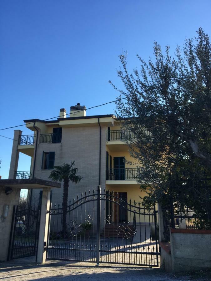 La Collina Di Emma Villa มาสซิญาโน ภายนอก รูปภาพ